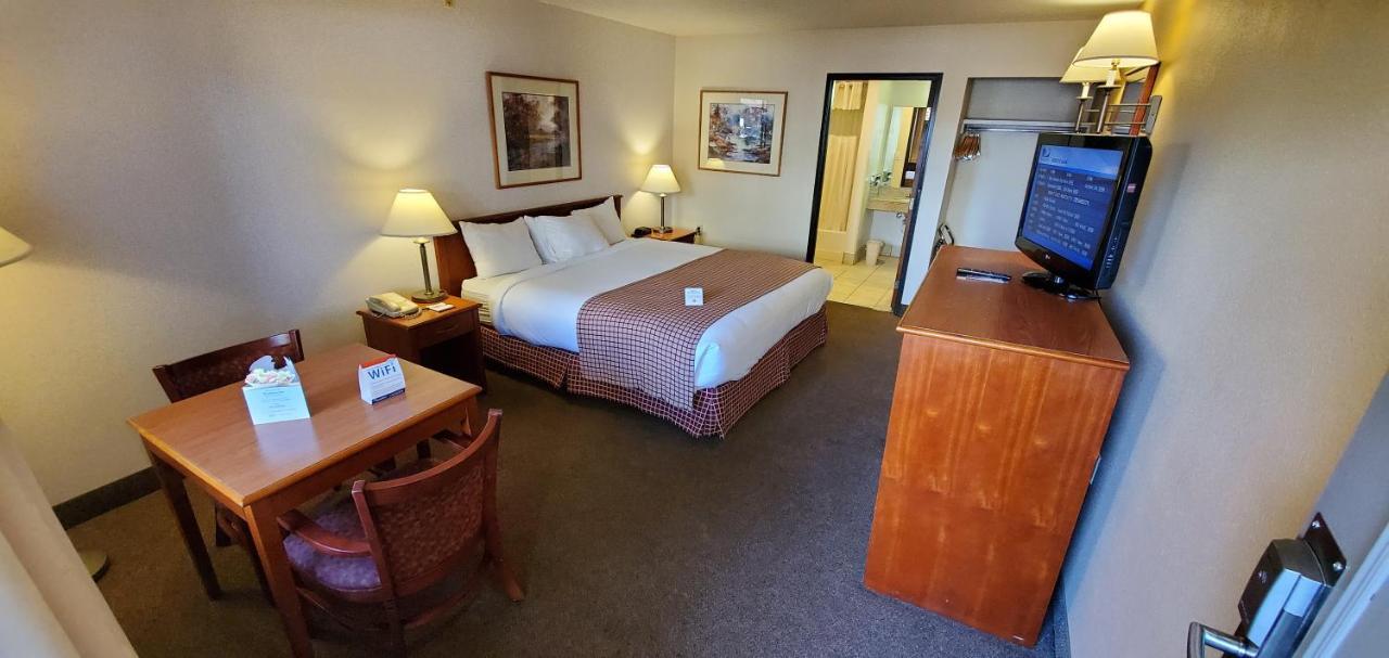 Baymont By Wyndham Seattle/Kirkland Wa Hotell Eksteriør bilde